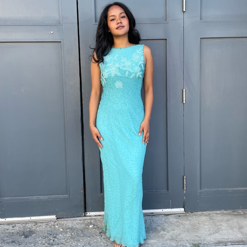 NWT Beautiful vintage Danza Silk Beaded
Prom Dress Gown